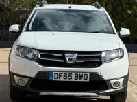 Second-hand Dacia Sandero Lauréate 90 CP (66 kW) 2015 Alb Hatchback