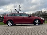 used Volvo V60 2.4 D5 SE LUX 5d 202 BHP Estate