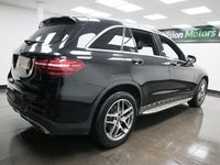 Usado Mercedes GLC250 AMG line 2017 Preto Carrinha