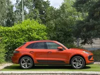 Used Porsche Macan 380 HP (279 kW) 2022 Orange SUV