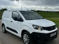 Used Peugeot Partner 2020 White MPV