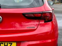 Used Vauxhall Astra SRi 150 HP (110 kW) 2017 Red Hatchback