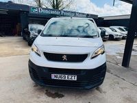 Used Peugeot Expert 2019 White Van