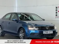 Used VW Jetta SE 125 HP (91 kW) 2017 Blue Sedan