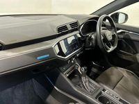 Used Audi RS Q3 Sport 400 HP (294 kW) 2019 White SUV