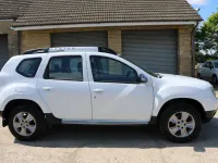 Usado Dacia Duster 125 HP (91 kW) 2018 Branco SUV