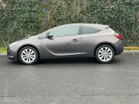 Second-hand Vauxhall Astra GTC SRi 165 CP (121 kW) 2014 Gri Hatchback