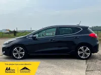 Usado Kia Ceed GT-Line 136 HP (100 kW) 2016 Preto Citadino
