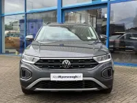 Używany VW T-Roc Life 150 KM (110 kW) 2022 Szary SUV
