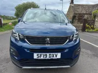 Used Peugeot Rifter Allure 100 HP (73 kW) 2019 Blue MPV