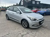 Used Hyundai i20 Premium 84 HP (61 kW) 2015 Silver Hatchback
