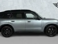 Used Mini Countryman 215 HP (158 kW) 2025 Green SUV