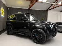 Used Land Rover Defender S 525 HP (386 kW) 2022 Black SUV