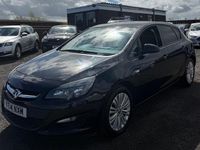 Second-hand Vauxhall Astra 2014 Negru Hatchback