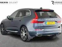 Used Volvo XC60 Inscription 235 HP (172 kW) 2018 Denim blue SUV