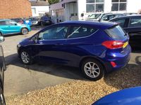 Used Ford Fiesta Zetec 70 HP (51 kW) 2018 Blue Hatchback