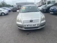 Used Toyota Avensis 129 HP (94 kW) 2005 Silver Hatchback