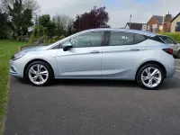 Used Vauxhall Astra SRi 150 HP (110 kW) 2018 Silver Hatchback