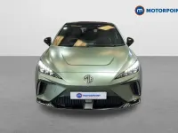 Begagnad MG MG4 EV 319 kW (435 HK) 2024 Grön Halvkombi