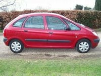 Used Citroën Xsara Picasso 117 HP (86 kW) 2001 MPV