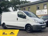 Used Vauxhall Vivaro 115 HP (84 kW) 2013 White MPV