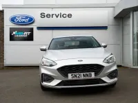 Used Ford Focus ST-Line 125 HP (91 kW) 2021 Moondust silver Hatchback