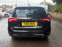 Used Ford Focus Titanium 120 HP (88 kW) 2019 Black Estate