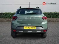 Second-hand Dacia Sandero Expression 100 CP (73 kW) 2023 Verde Hatchback