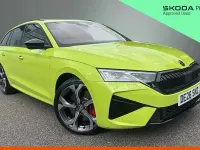 Used Skoda Octavia vRS 265 HP (194 kW) 2026 Hyper green Estate