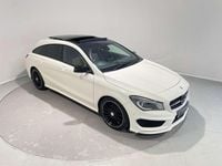 Used Mercedes CLA200 AMG 136 HP (100 kW) 2015 White Estate