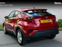 Used Toyota C-HR 122 HP (89 kW) 2023 Red SUV