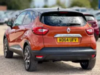 Used Renault Captur Dynamique 90 HP (66 kW) 2014 Orange SUV