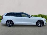 Used Volvo V60 R-Design 250 HP (183 kW) 2020 Estate