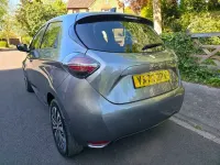 Begagnad Renault Zoe Techno 100 kW (136 HK) 2022 Grå Halvkombi