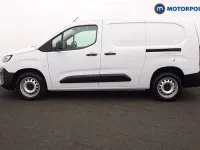 New Citroën Berlingo 100 HP (73 kW) 2026 White MPV