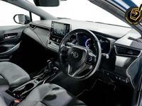 Used Toyota Corolla Design 122 HP (89 kW) 2020 Blue Estate