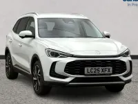 Used MG ZS Trophy 196 HP (144 kW) 2024 Solid  arctic white SUV