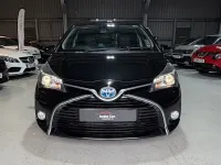 Used Toyota Yaris 100 HP (73 kW) 2016 Black Hatchback