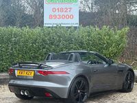 Usado Jaguar F-Type Supercharged 340 HP (250 kW) 2016 Cinzento Cabrios