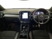 Usado Volvo XC40 R-Design Pro 163 HP (119 kW) 2020 Branco SUV