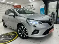 Used Renault Clio V Iconic 2020 Silver Hatchback