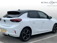 Second-hand Vauxhall Corsa Edition 74 CP (54 kW) 2022 Alb Hatchback