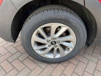 Used Hyundai Tucson SE 2017 Red SUV