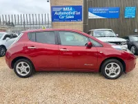 Used Nissan Leaf Acenta 80 kW (109 HP) 2015 Red Hatchback