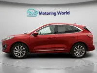 Second-hand Ford Kuga Vignale 225 CP (165 kW) 2024 Roșu SUV