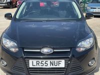 Begagnad Ford Focus Zetec 105 HK (77 kW) 2014 Halvkombi