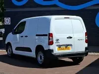 Used Toyota Proace City Active 130 HP (95 kW) 2021 White MPV