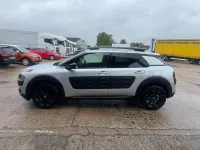 Used Citroën C4 Cactus Flair 2017 Silver Hatchback