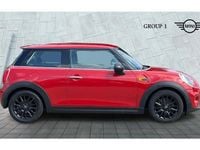 Used Mini ONE 102 HP (75 kW) 2015 Blazing red Hatchback