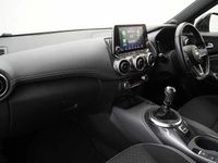 Used Nissan Juke N-Connecta 112 HP (82 kW) 2021 Silver SUV